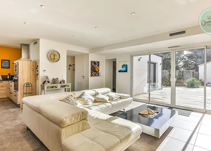 La Fleur Des Dunes 圣让-德蒙